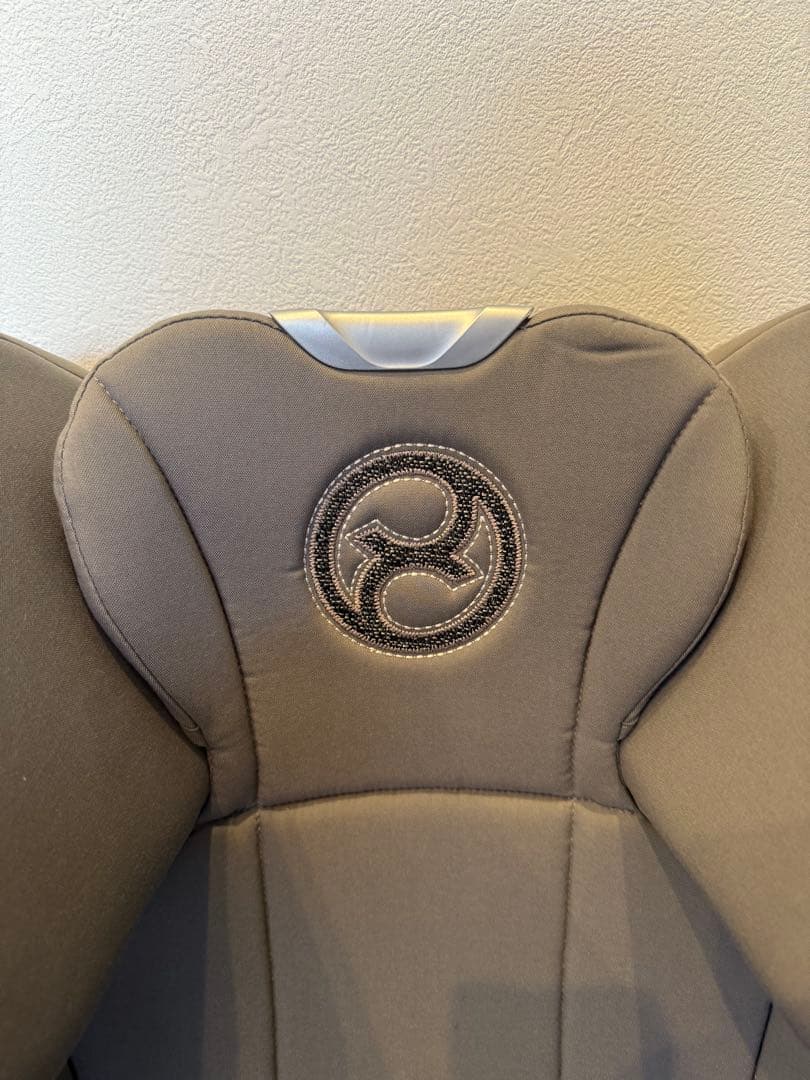 【美品⭐︎人気】サイベックス　ジュニアシート