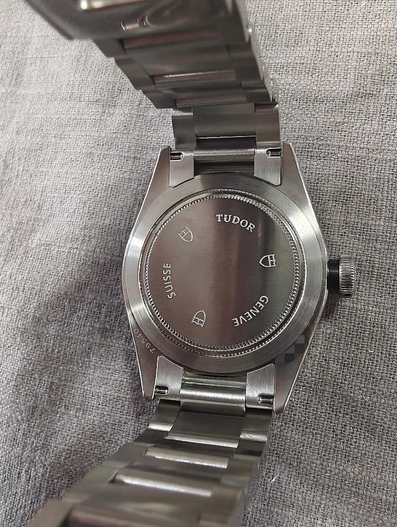 チューダー ブラック ベイ 41 ウォッチ M79540