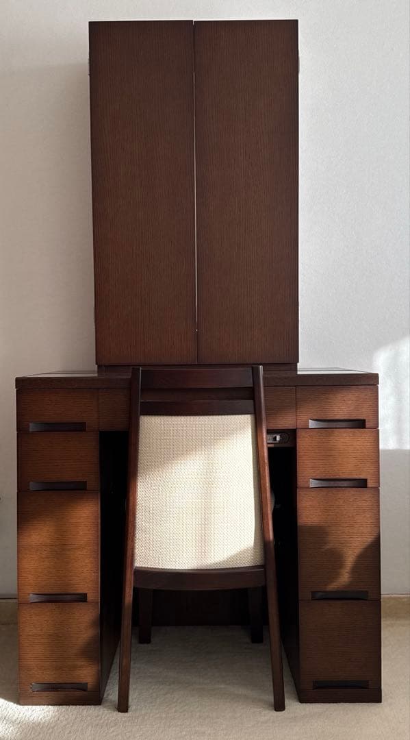 三面鏡ドレッサー