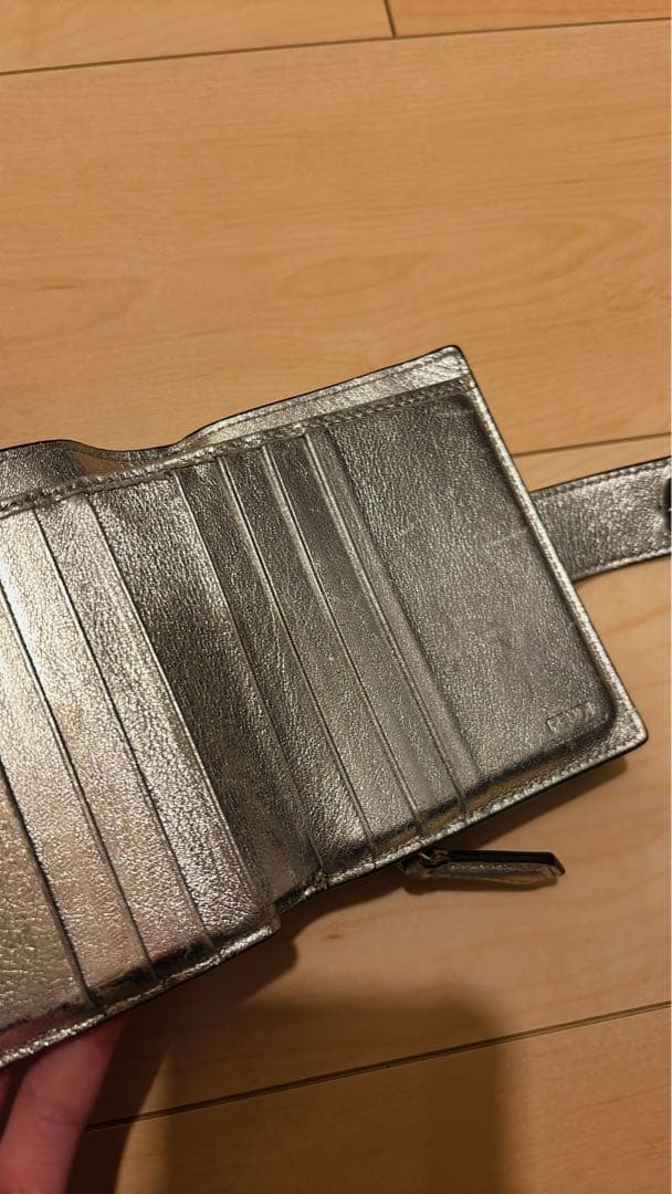 Fendi FFロゴ二つ折り財布 ブラウン/ブラック