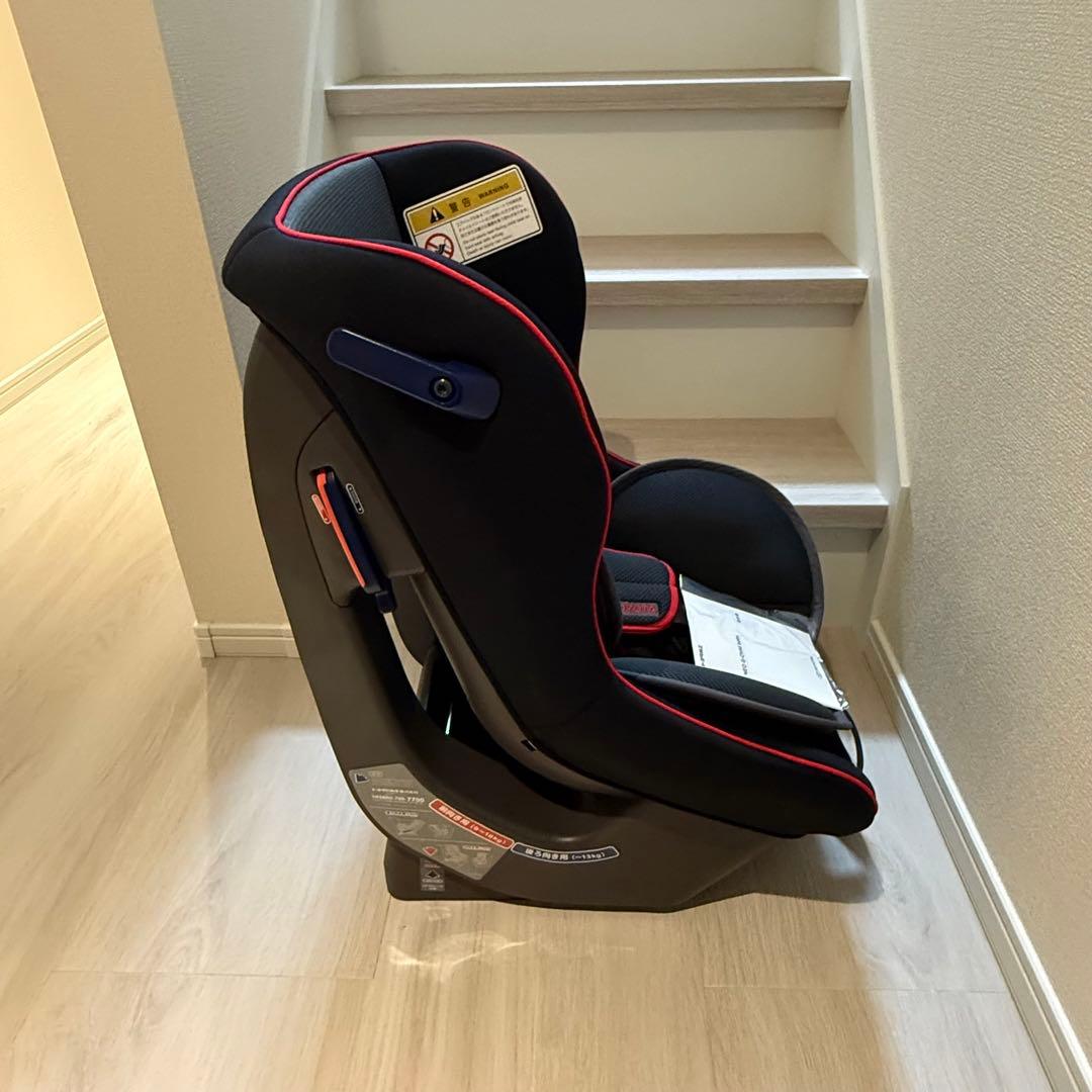 【新品未使用】トヨタ純正 ベビーシート