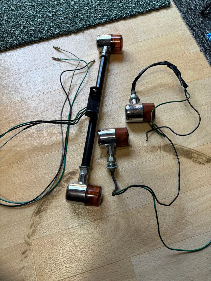 w650 ウインカー ステー　ポッシュ　ウインカー