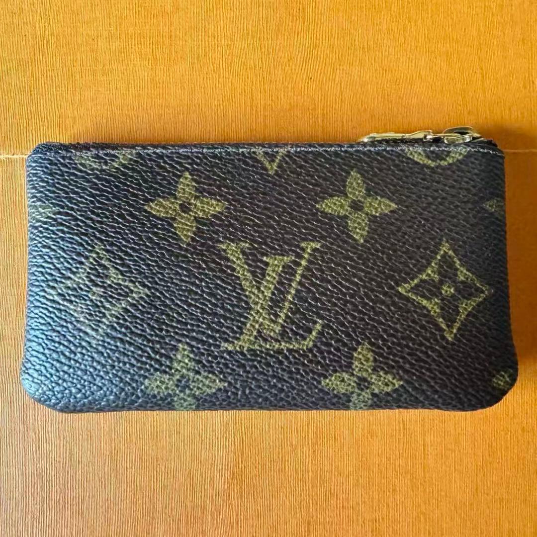 LOUIS VUITTON モノグラム ポシェットクレ 小銭入れ (内外美品)❣️
