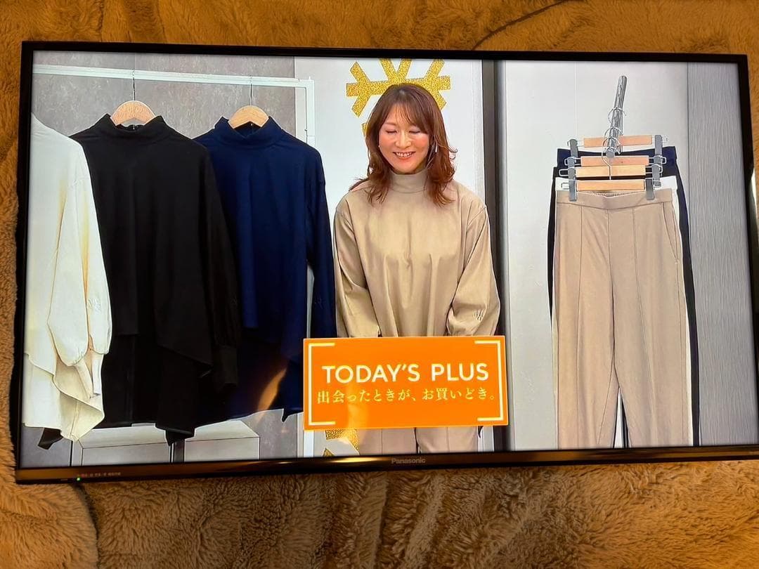 Panasonic パナソニック　40型　TH-40DX600 テレビ