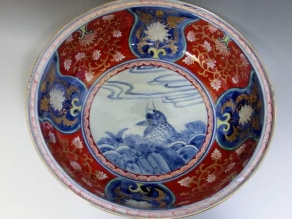 大鉢■伊万里 赤絵 花唐草窓絵鯉紋 魚紋 花唐草平鉢 時代物 骨董品 江戸後期■