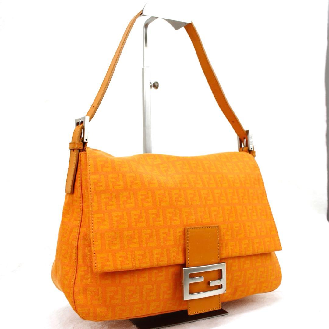 レア色　Fendi FFロゴ マンマバケット　オレンジショルダーバッグ