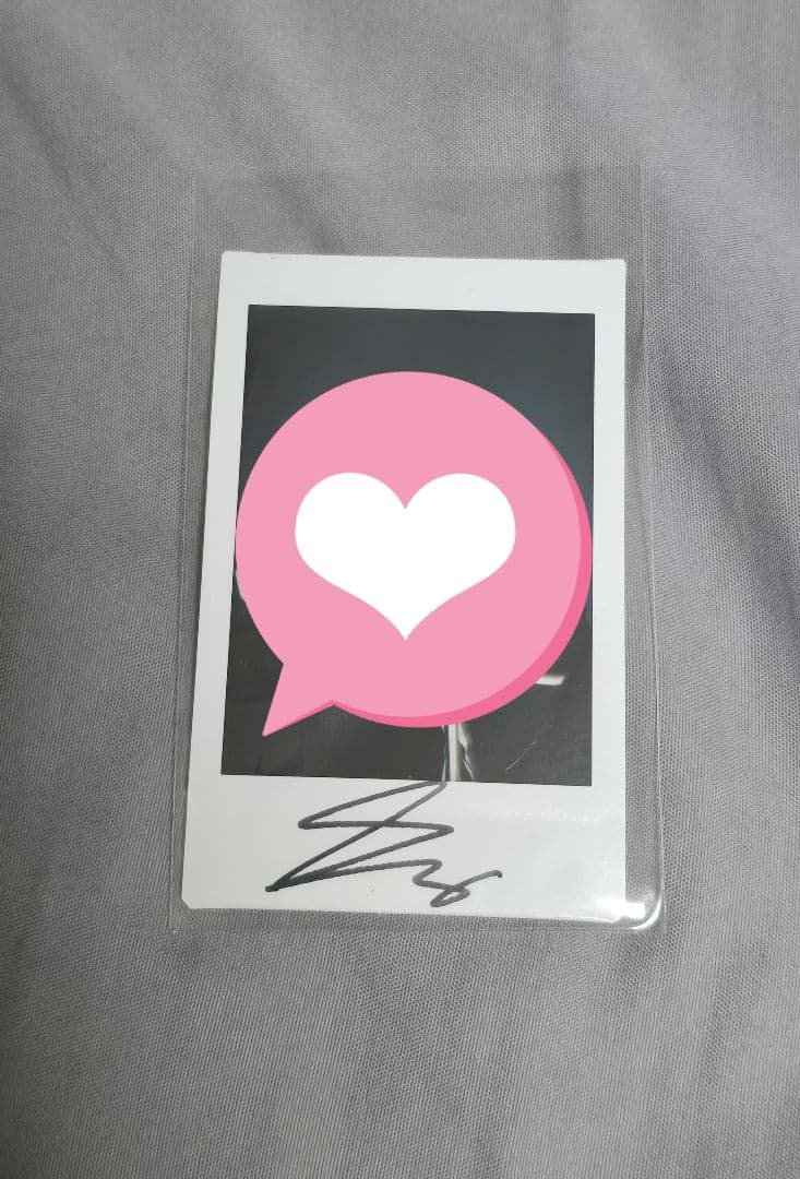 ATEEZ ソンファ　直筆サイン入りチェキ