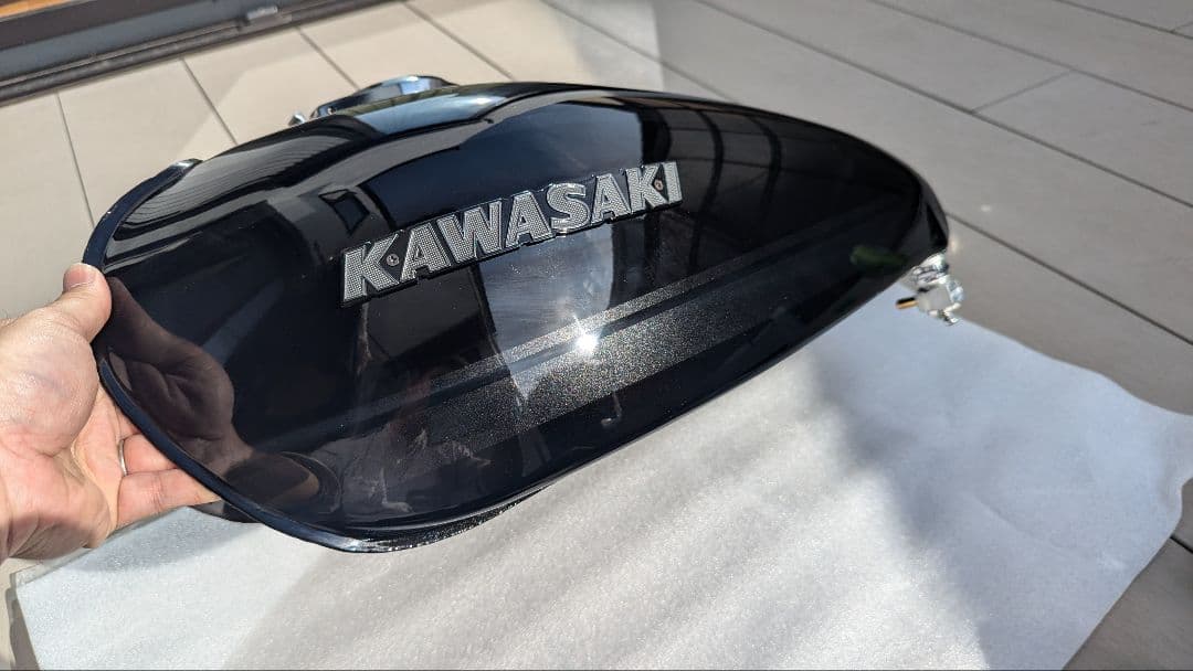 Z1Z2 タンク外装　ブラックタイガー　キャンディー　ゴースト　MRS　ビンゲル