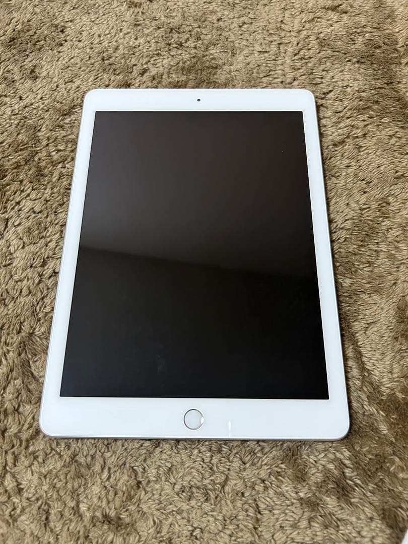 ホワイト iPad 本体