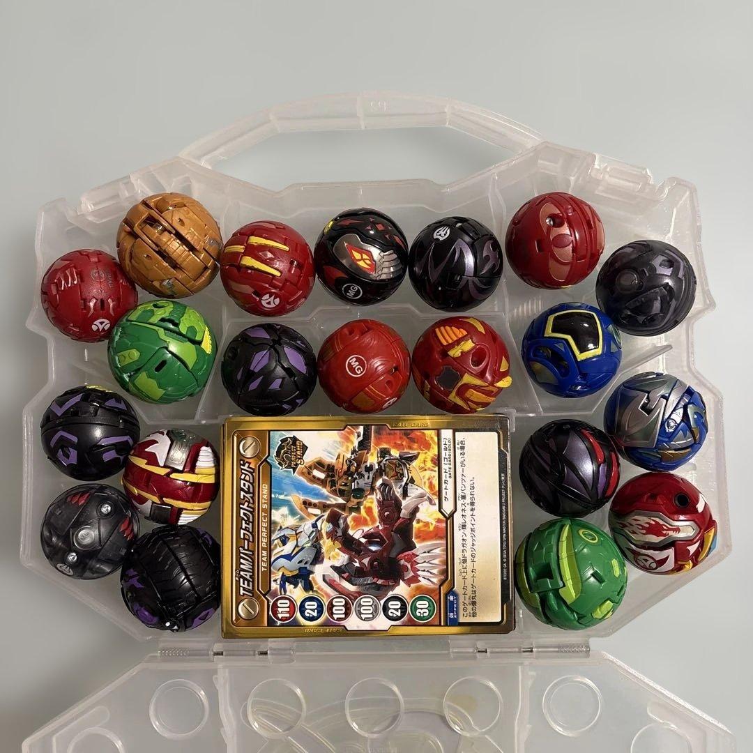 爆丸　まとめ売り　大量　レア　ゲートカード21枚　ケース付き