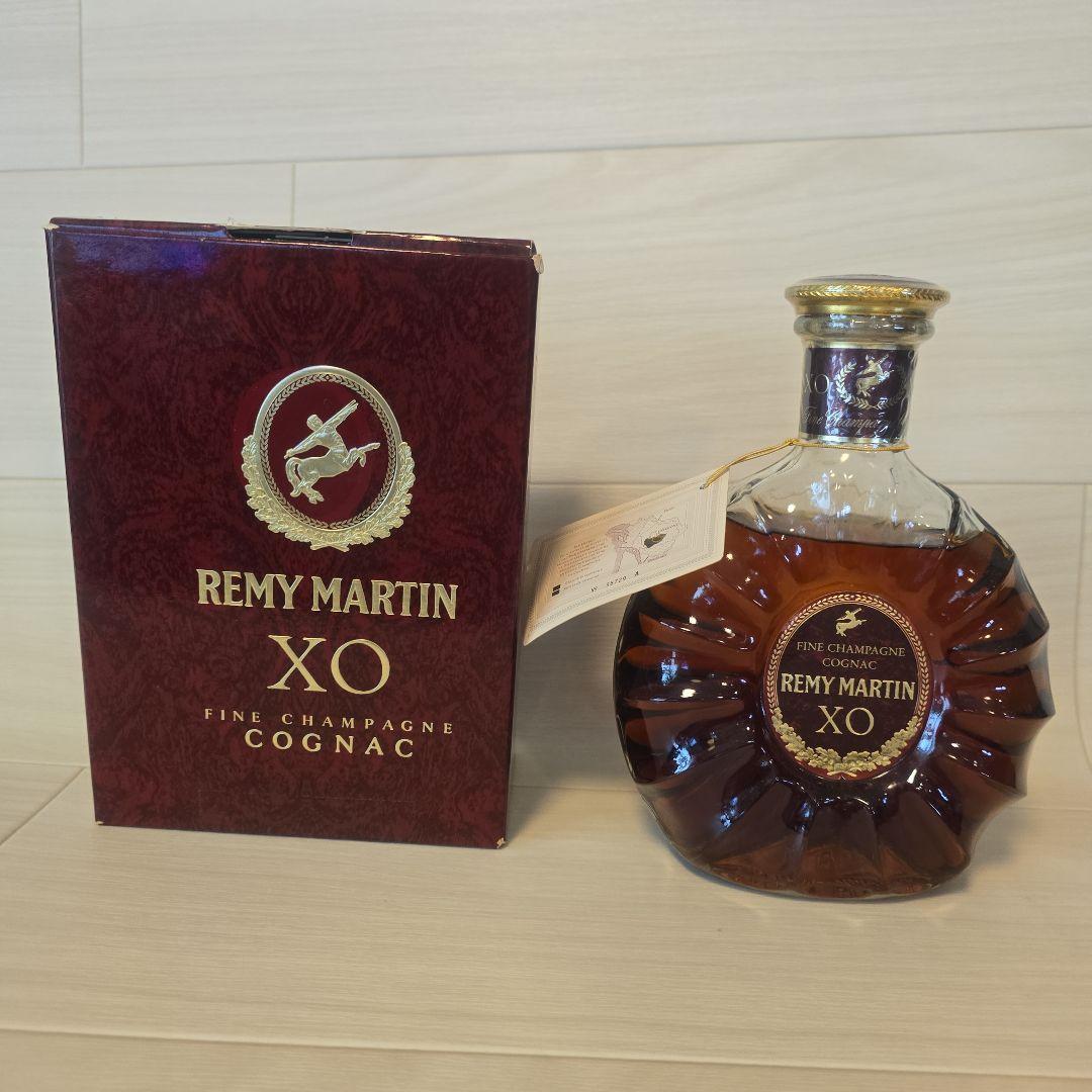 REMY MARTIN XO コニャック 箱入り　古酒