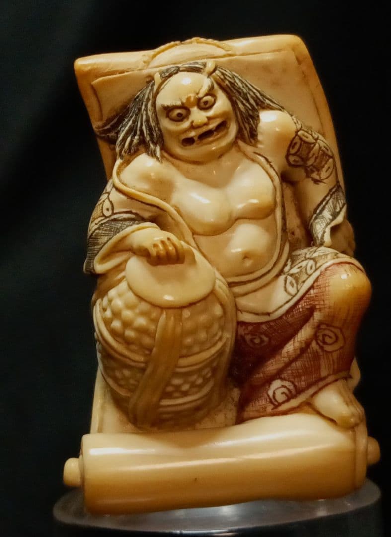 蕉雨 在銘 根付「日本画掛軸から飛び出す 鬼と釣り鐘の図 期間限定値下