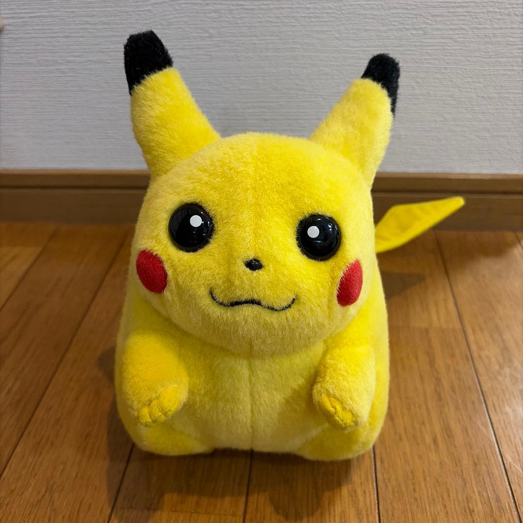 【激レア】初期ピカチュウ　ぬいぐるみ　ポケモン　Pokémon TOMY