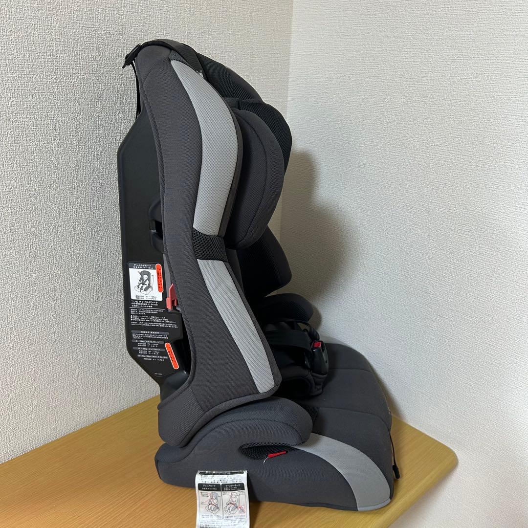 コンビ　ジョイトリップ エアスルーGH グレー ジュニアシート