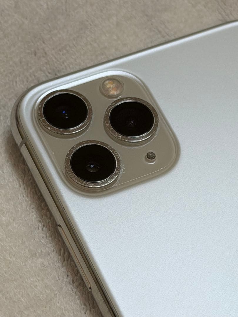 【お値下げ中】iPhone11 Pro 256GB 本体