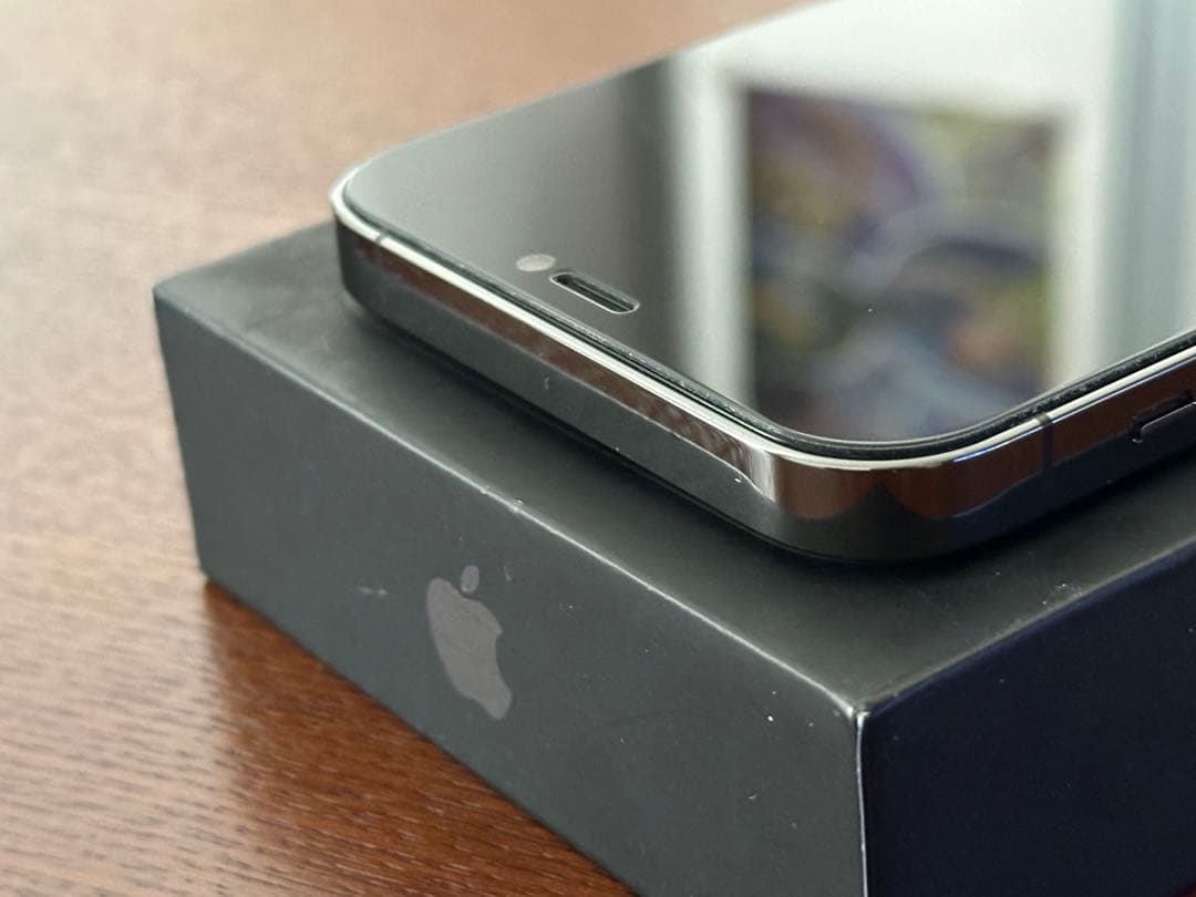 iPhone 12 pro 128GB SIMフリー