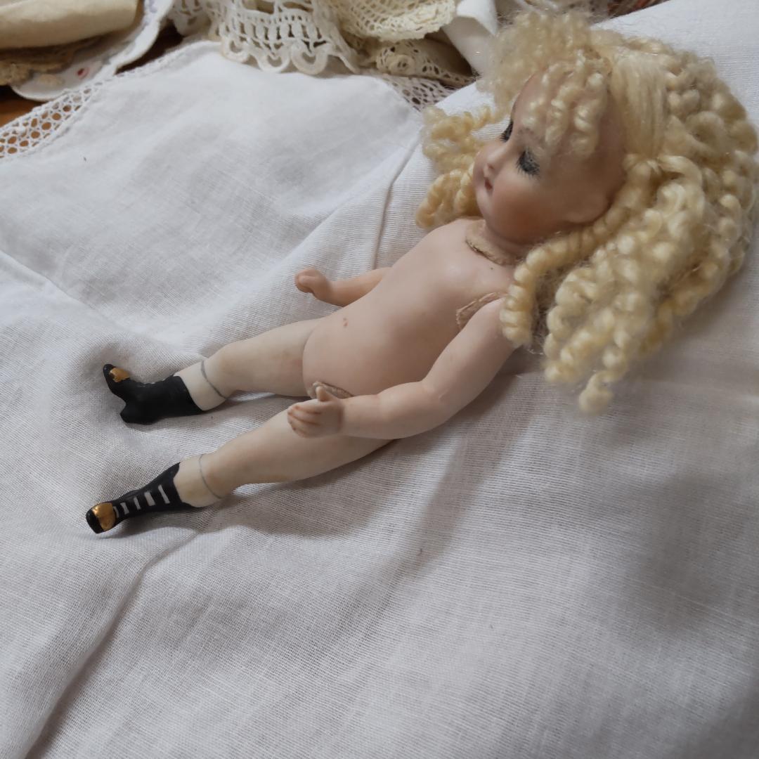 ミニョネット　アンティークドールリプロ　Eilysia　ケストナー　アイリシア