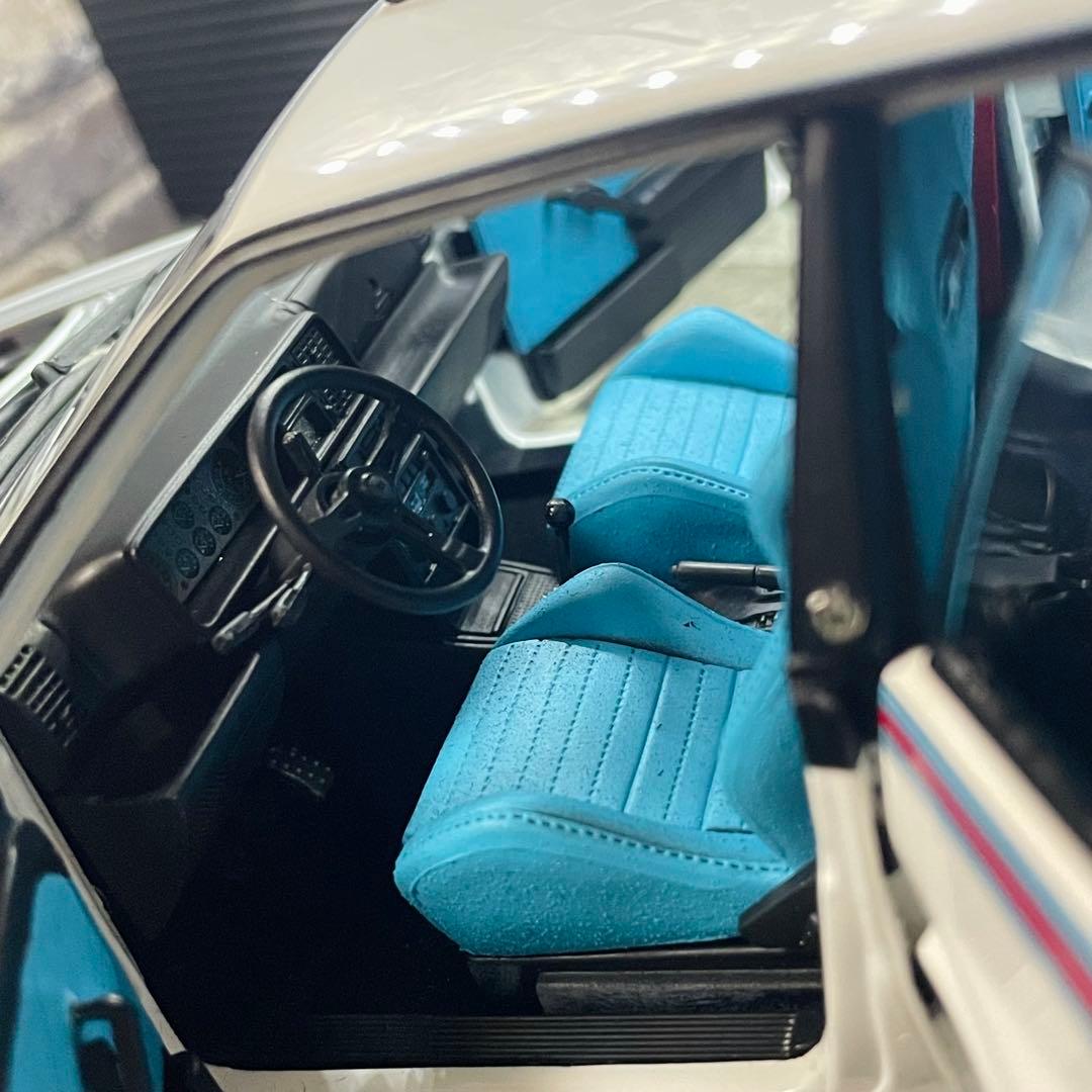 1/18 京商 ランチア デルタ HF インテグラーレ マルティニ6