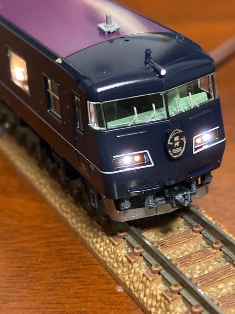 ウエストエクスプレス銀河6両　tomix ライト点灯動力動作確認済