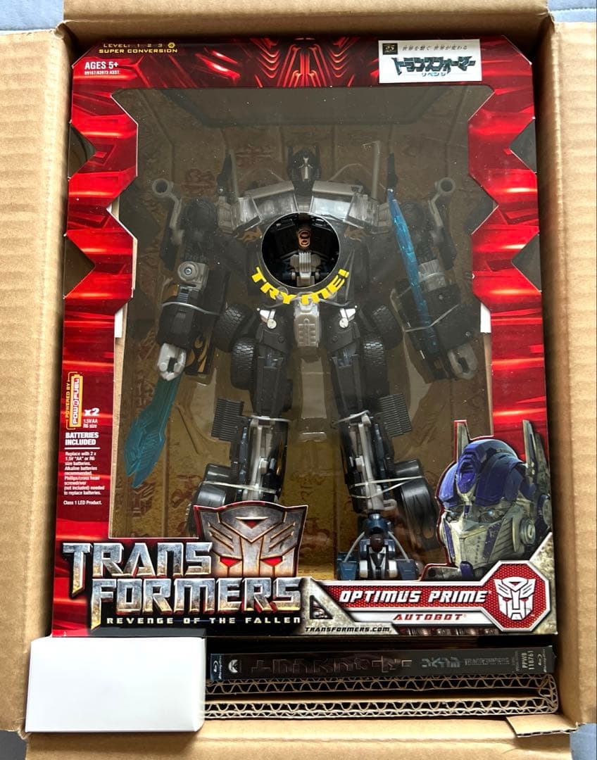 新品　Amazon限定　トランスフォーマー オプティマスプライム　ブラックVre