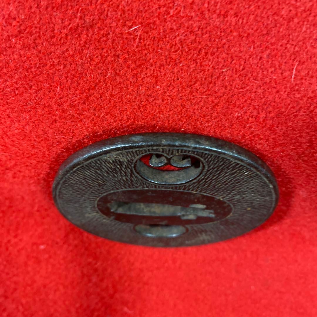 B–7 日本刀の鍔（つば）　武具　装飾品　アンティーク　美術品　工芸品