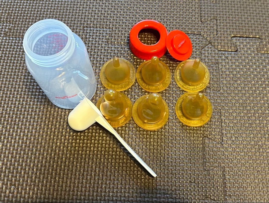  CANIN BABYDOG MILK 400g×4袋　ミルクと哺乳瓶