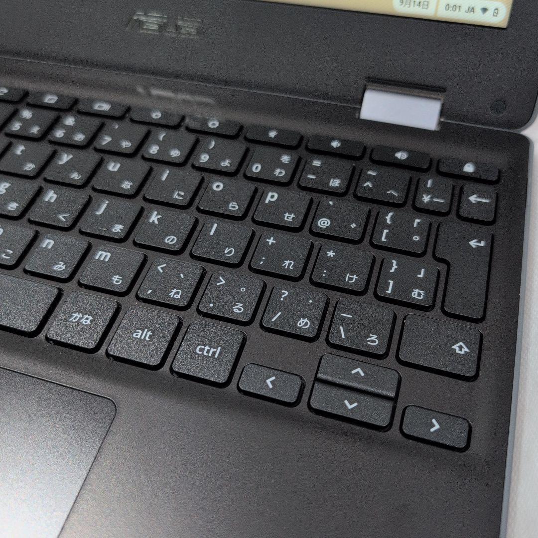 Chromebook　C214MA 登録のみほぼ未使用品 M