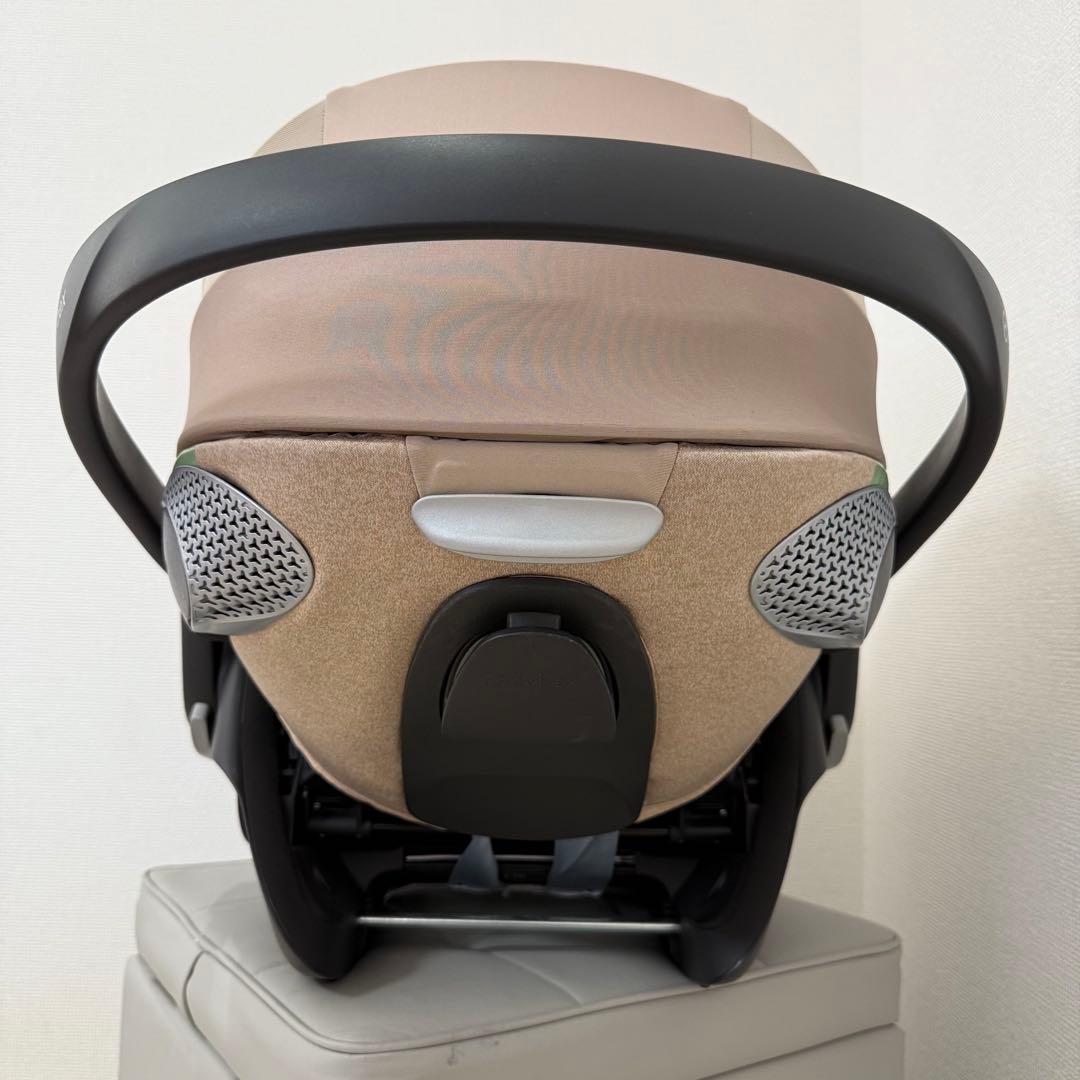 Cybex Cloud T i-Size ベビーシート コージーベージュプラス
