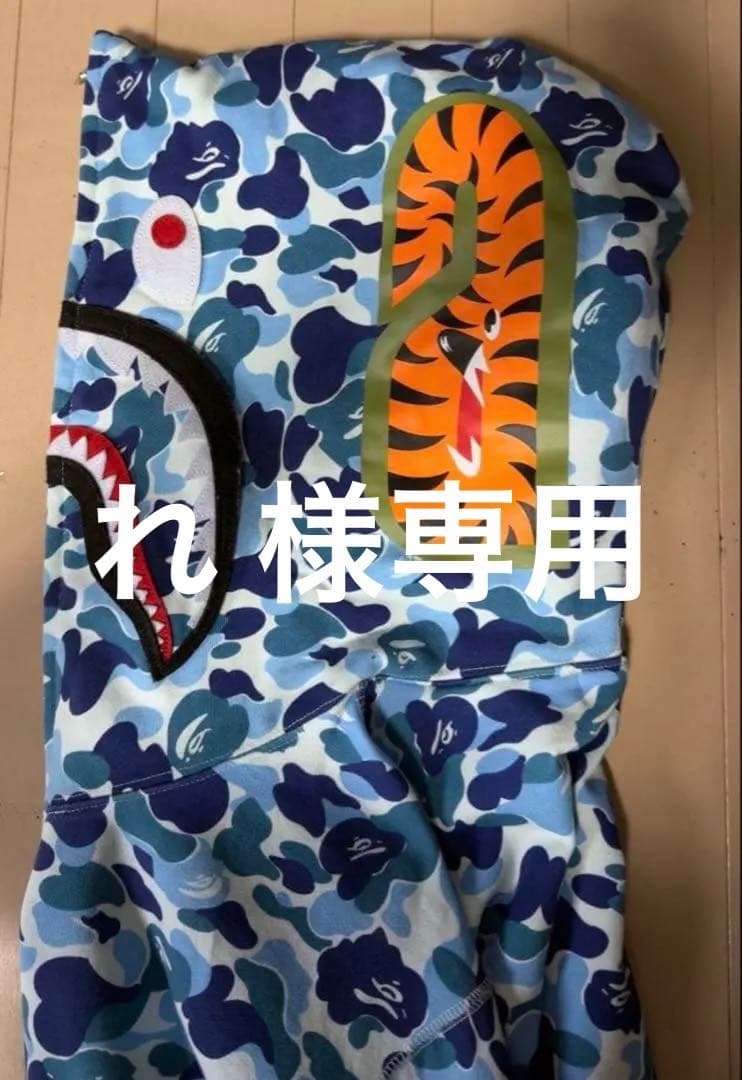 A BATHING APE シャーク パーカー S れ 出品
