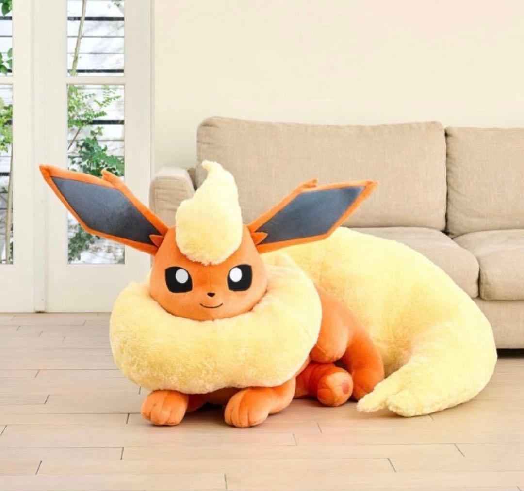 ポケモン　等身大 ブースター 寝そべりぬいぐるみ プレゼント　超BIG