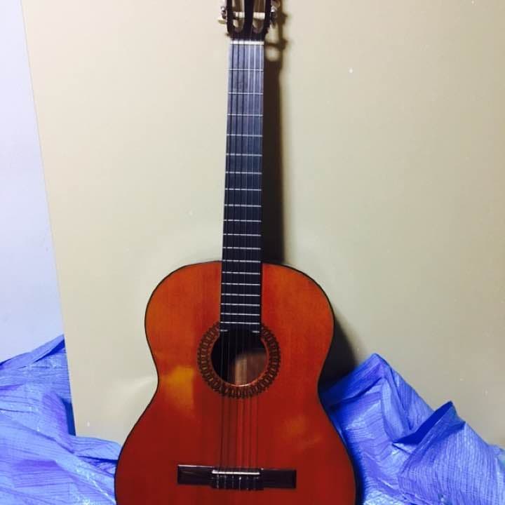 フォークギター