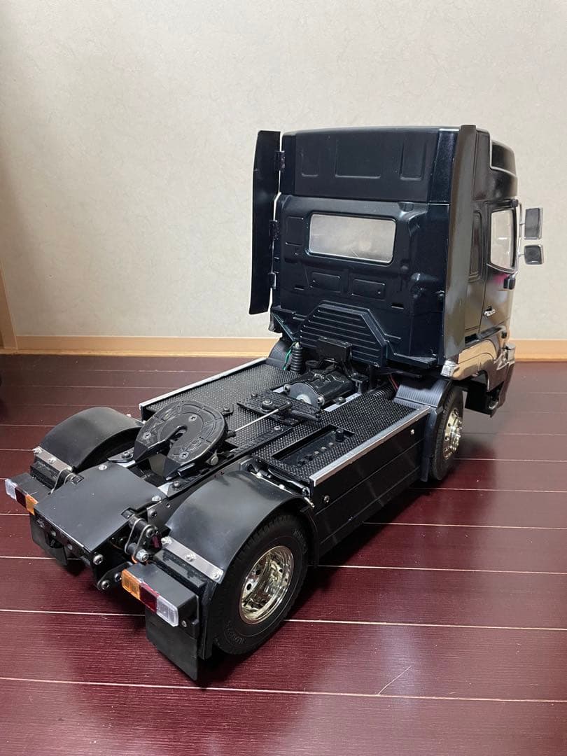 ヤロンボタミヤ 1/14 グランドプロフィア フルオぺ　トレーラーヘッド