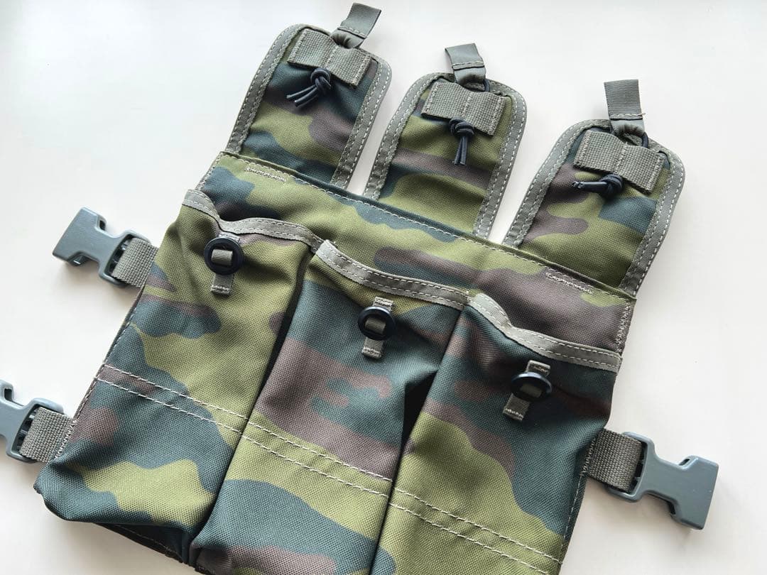 個人装備 Parashooter gear/WETWRX VOLK AK Placard