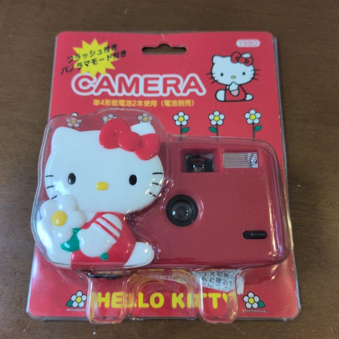サンリオ　ハローキティ　カメラ　Dカットカメラ　レトロ　レア