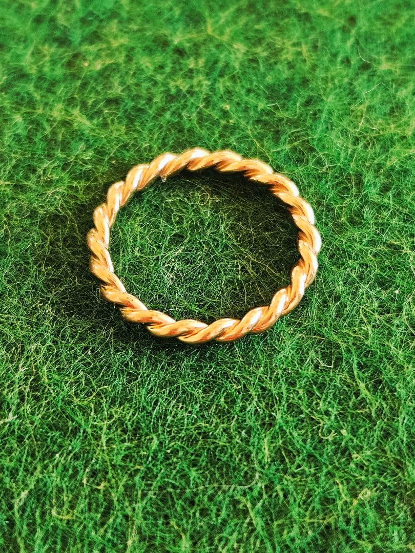 ツイストデザイン　ピンキーリング 3号 K18 ピンクゴールド