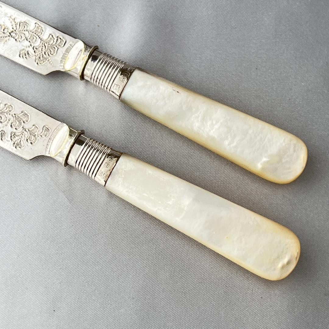 【James Deakin & Sons 】【純銀継手 / 白蝶貝】ティーナイフ