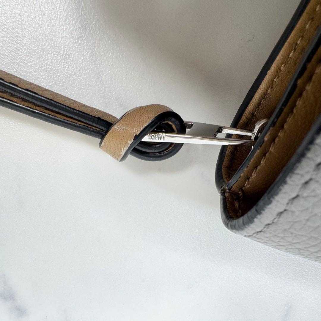 ロエベ LOEWE コンパクトジップウォレット 二つ折り財布 コンパクト グレー