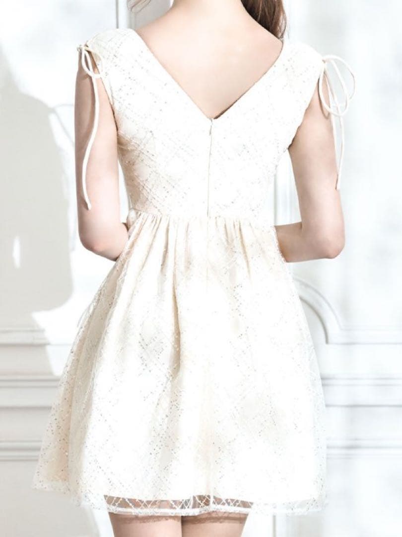 レースレイヤードノースリーブミニワンピース