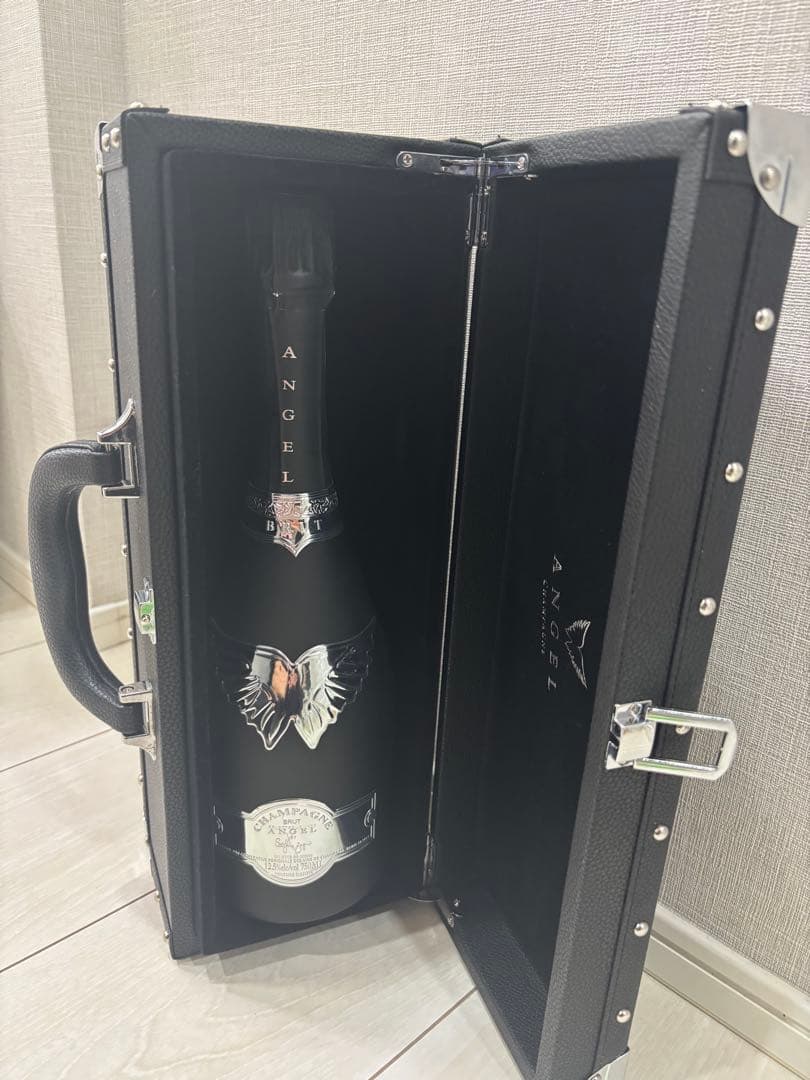 ANGEL シャンパン 専用ケース付き