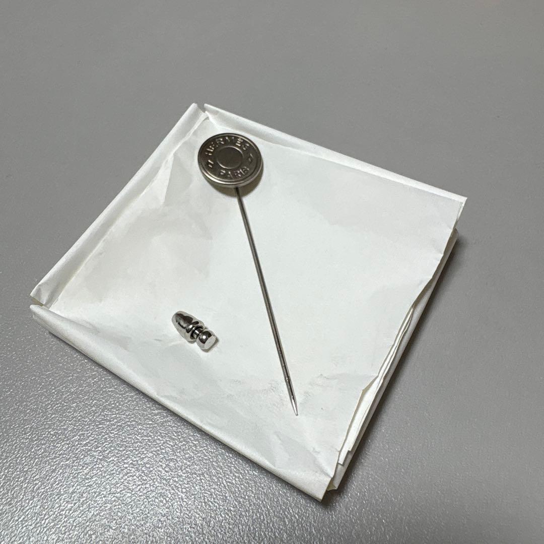 HERMES セリエ　ピンブローチ