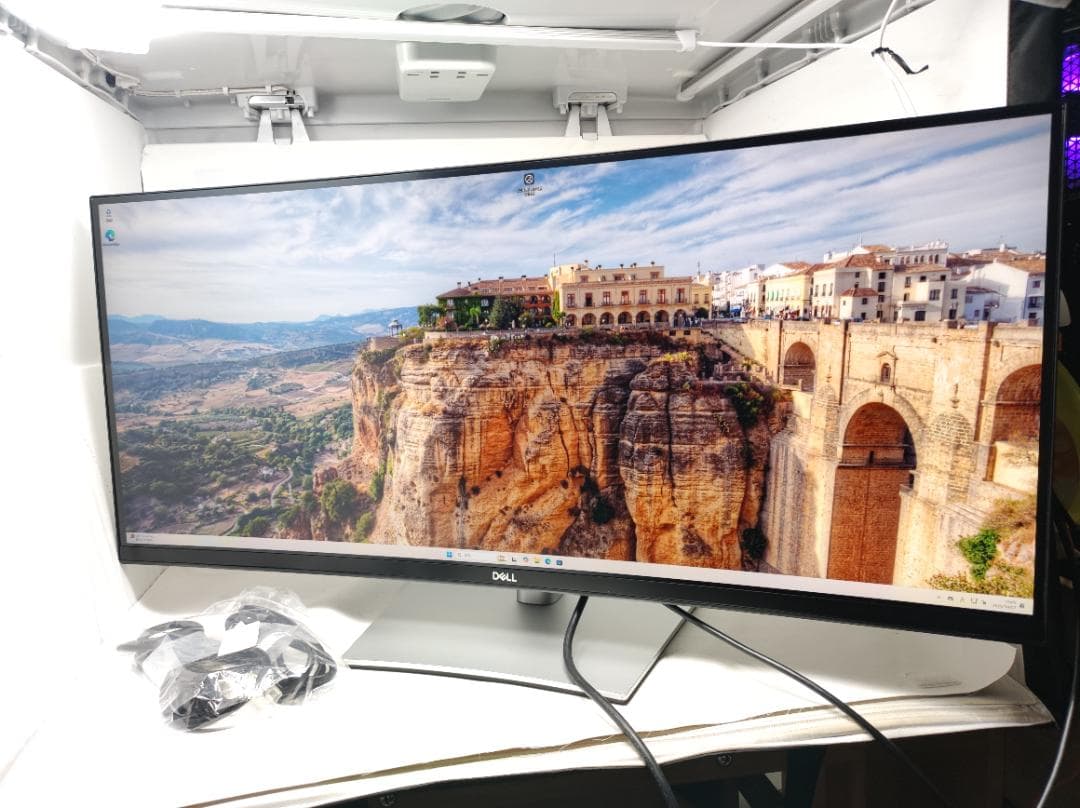 ★34インチ ウルトラワイドモニター UWQHD P3421W DELL　034