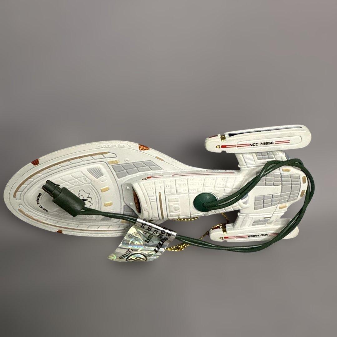 スタートレックU.S.S. ボイジャー オーナメント(電飾)