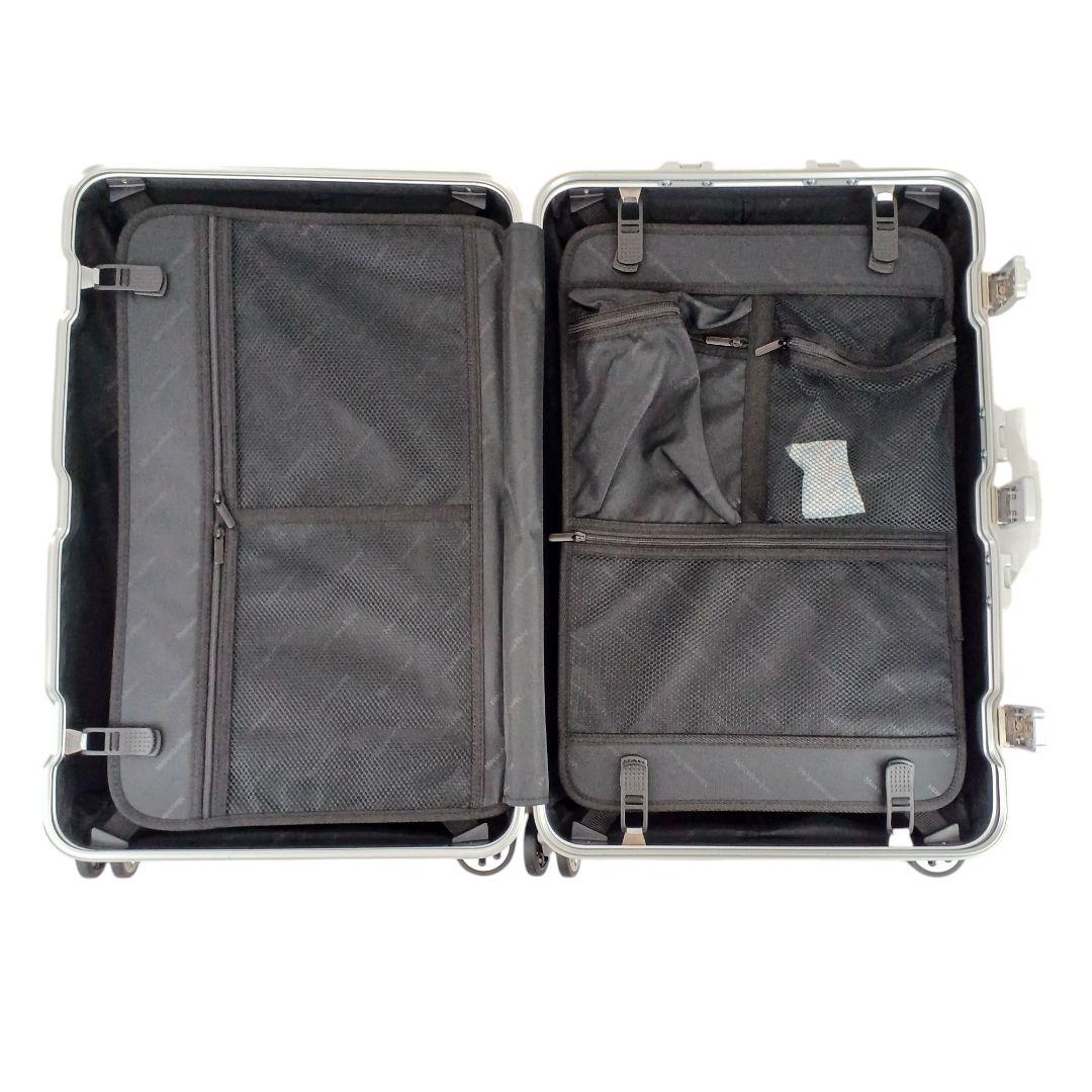 新品未使用‼️メルセデスベンツ【キャリーケース 65L】シルバー/送料込み