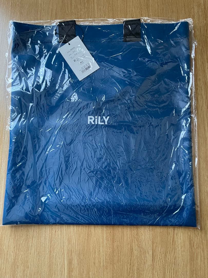 ペトリ‼️今市隆二RILYトートバッグ沖縄限定ブルー