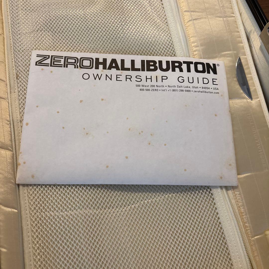 ZERO HALLIBURTON スーツケース 機内持ち込み