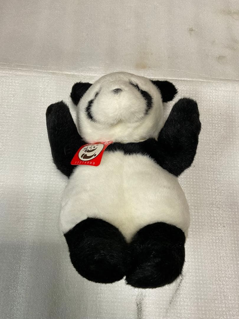 パンダのぬいぐるみ「ニイハオパンダ」中国製【新品未使用品ですがお尻の左側汚れ有】