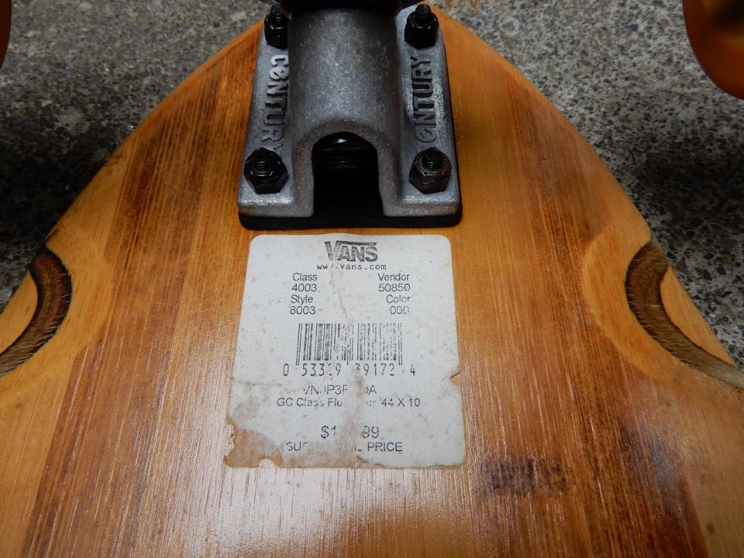 VANS　ロングスケボー　ゴールドコースト　　中古品　おかき