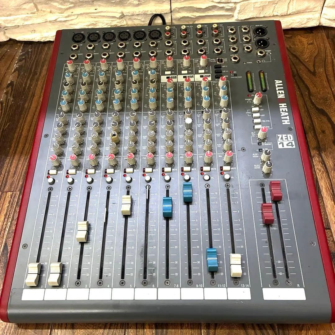 Allen & Heath ZED 14 アナログミキサー