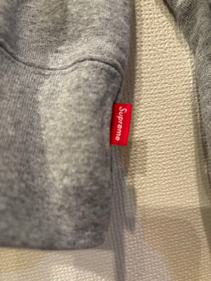 supreme シュプリーム　Sロゴパーカー　L 2025SS