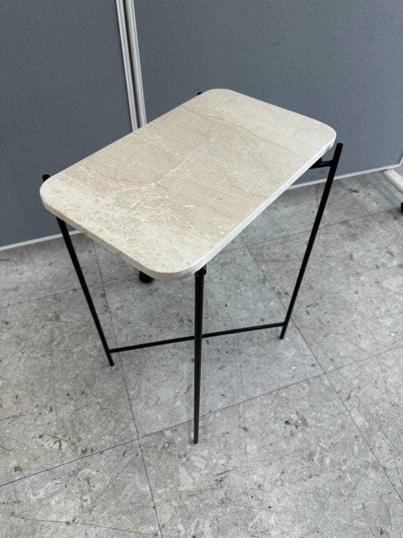 ZARA 　マーブル サイドテーブル　大理石　ホワイト